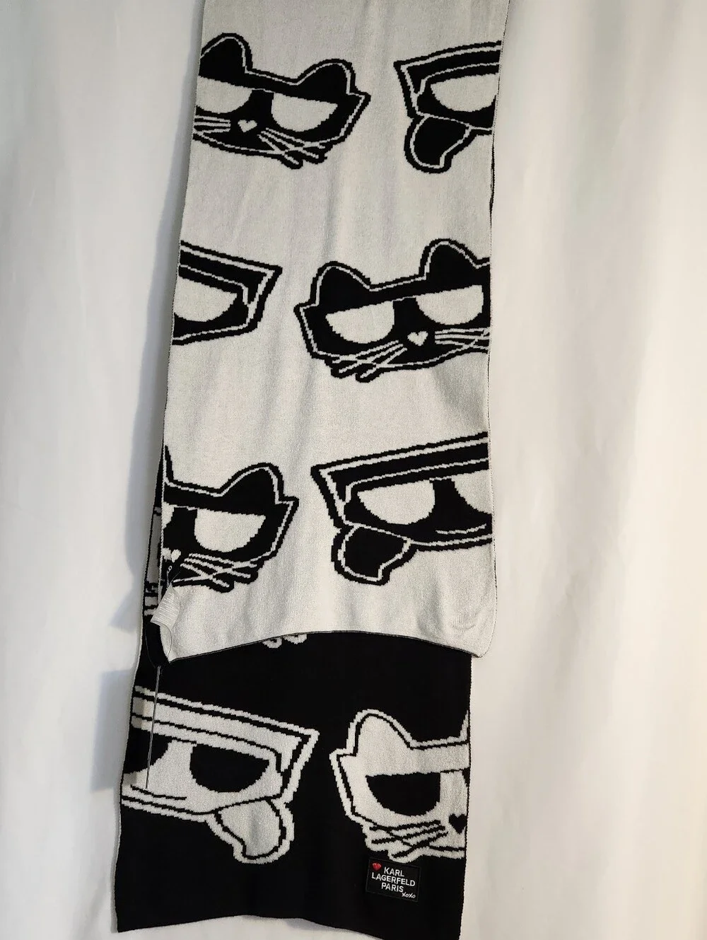 Karl Lagerfeld black white